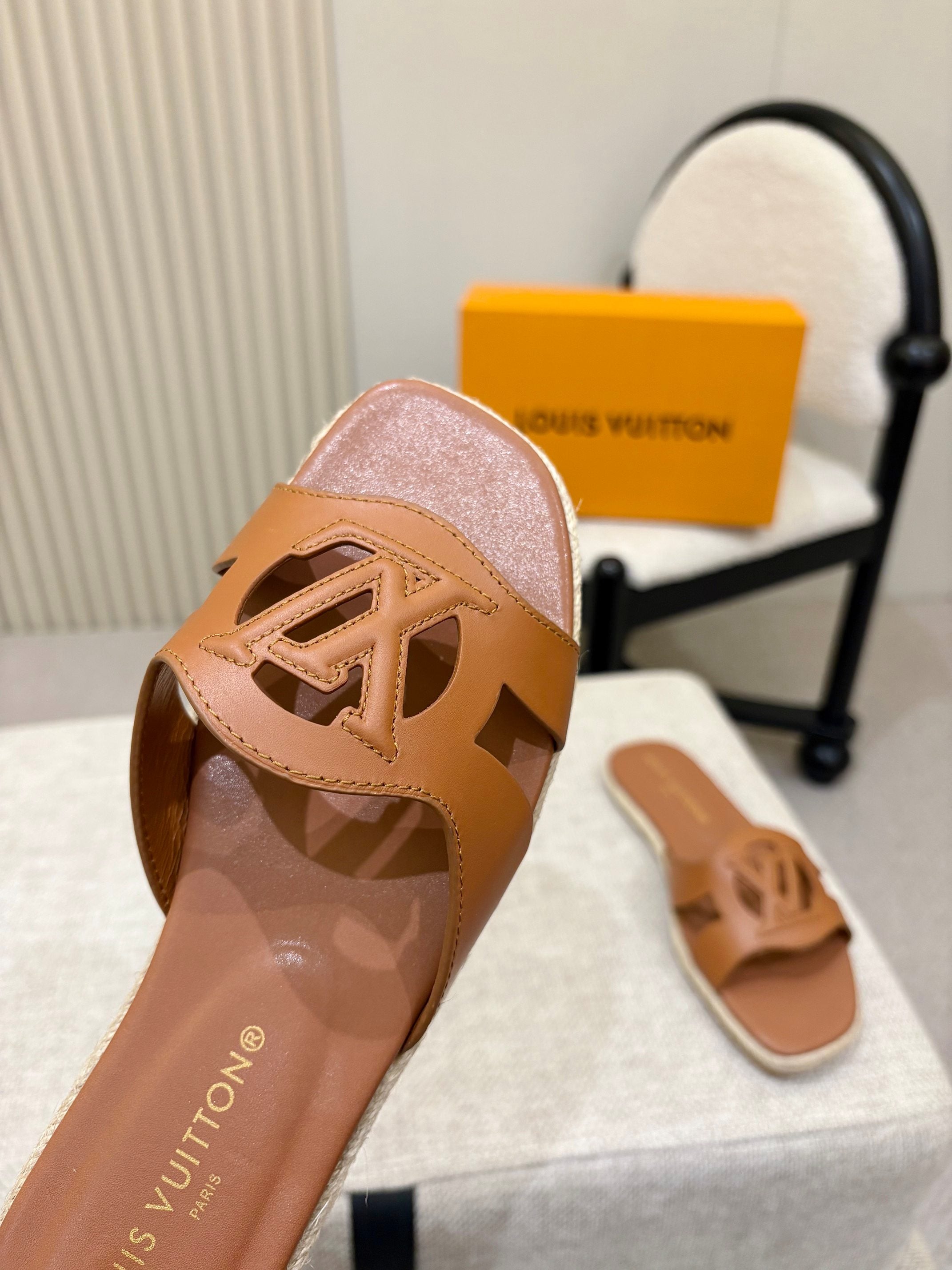 LV Isola Flat Mule Espadrille Tan Brown Cowhide 847122