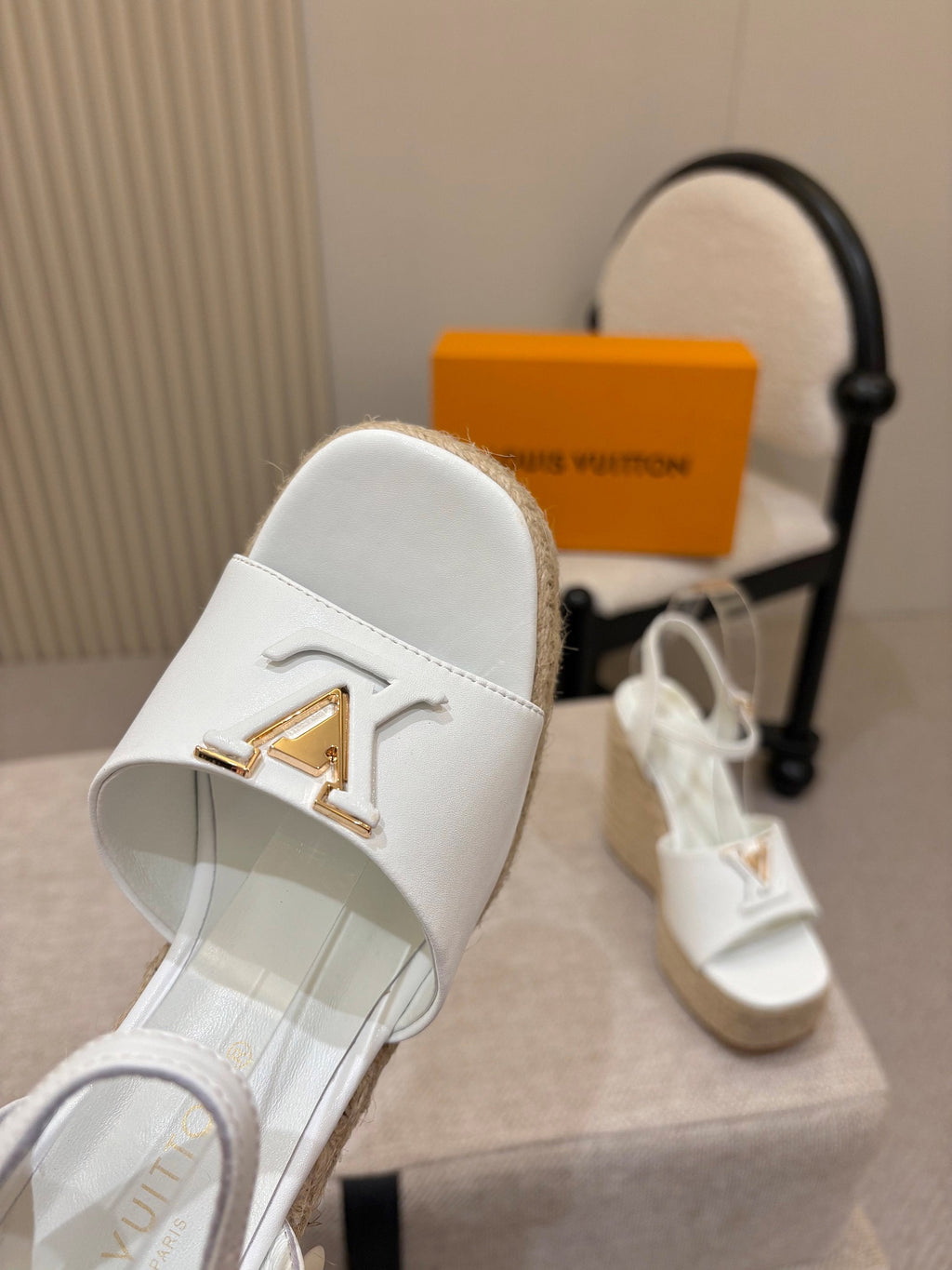 LV Mare Wedge Espadrille 11cm White Grain Cowhide 847123