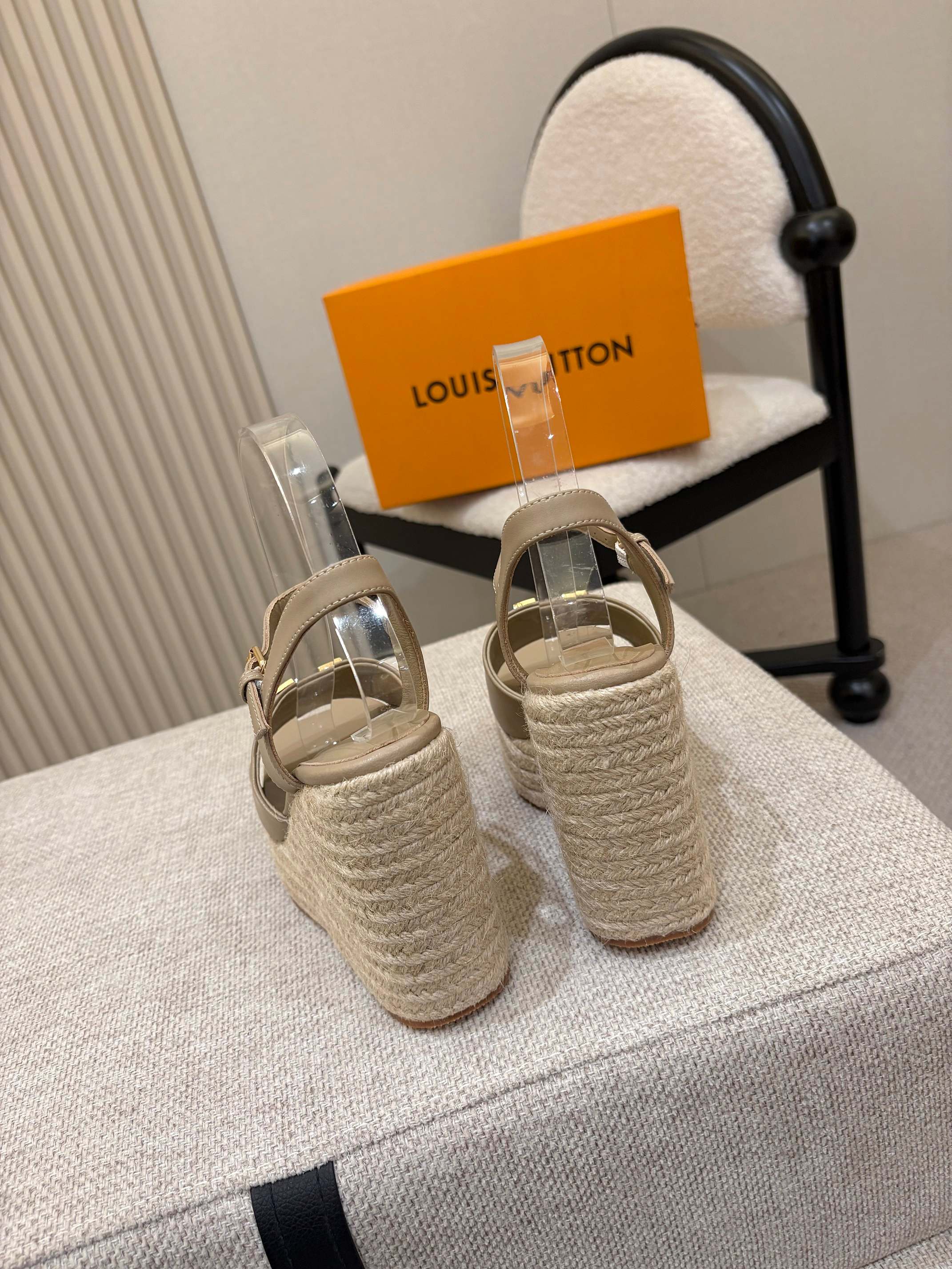 LV Mare Wedge Espadrille 11cm Khaki Grain Cowhide 847124