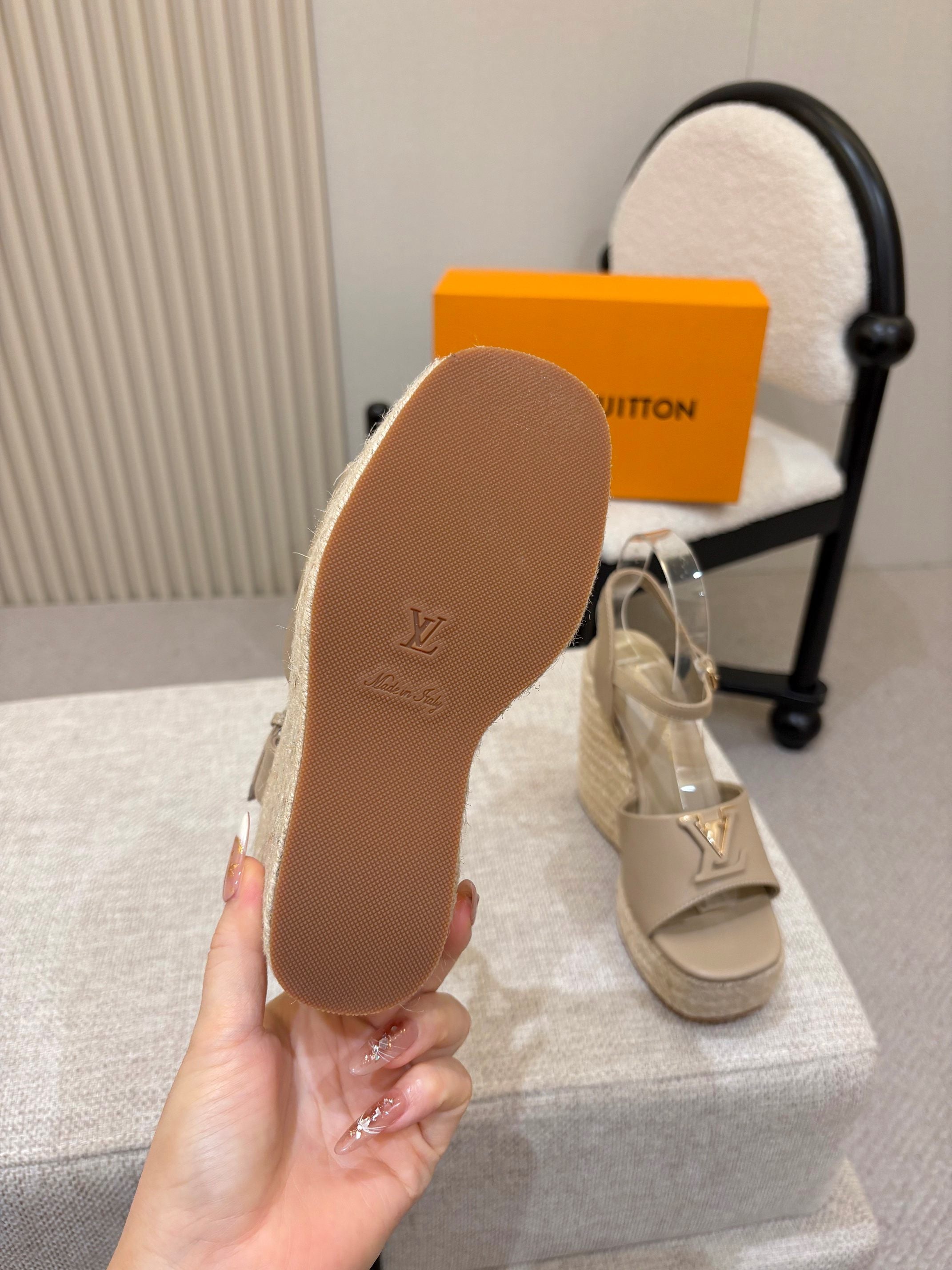 LV Mare Wedge Espadrille 11cm Khaki Grain Cowhide 847124