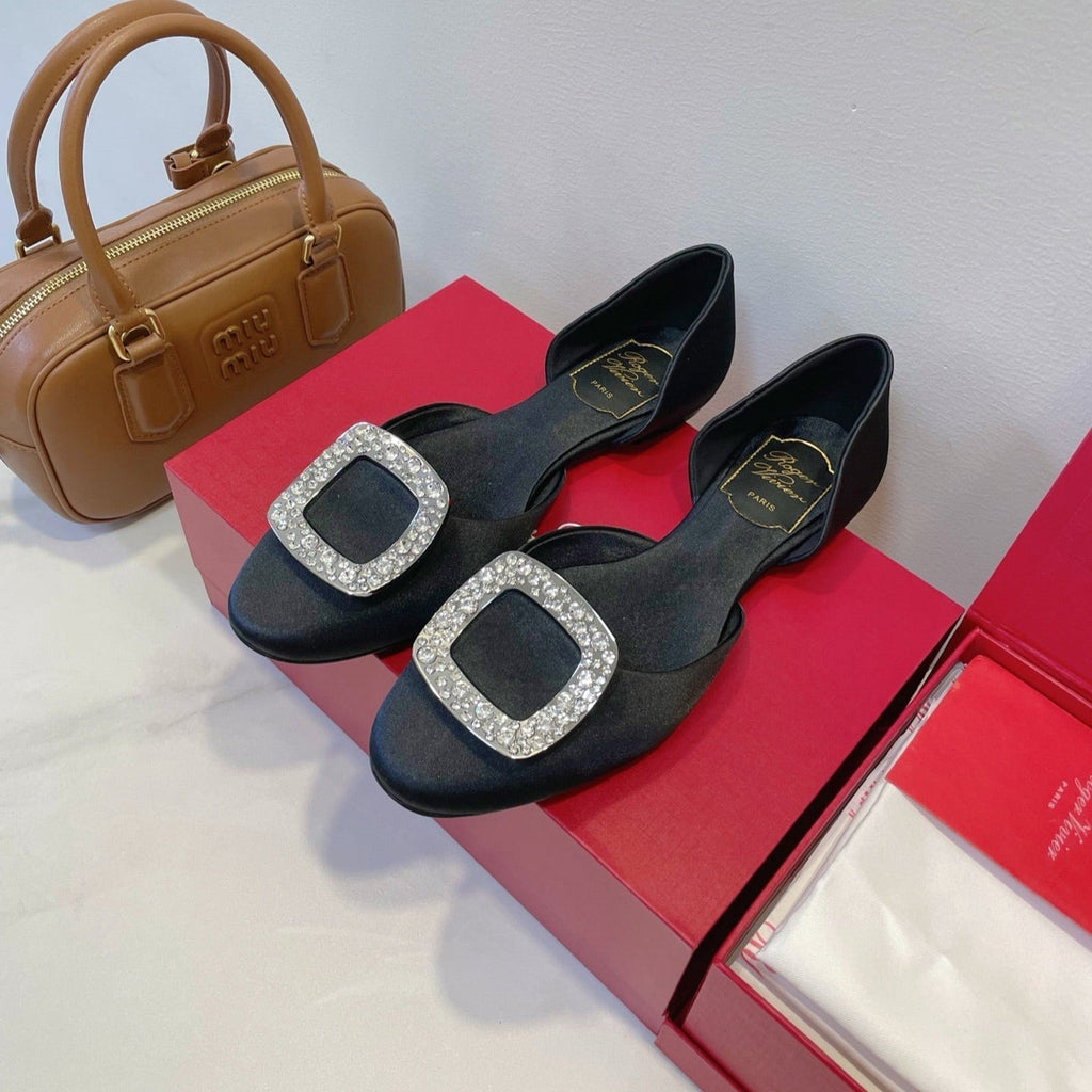 Viv Chips Ballerina Flat Black Silk