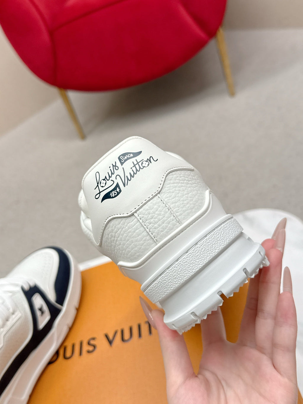 LV Trainer Sneaker White Black Cowhide 859360