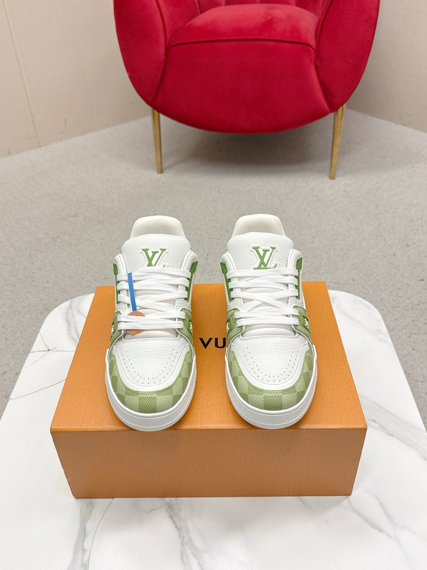 LVxTyler Trainer Green White Cowhide 859361