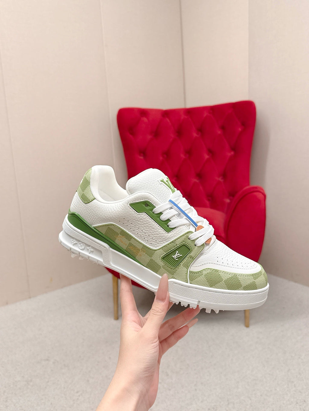 LVxTyler Trainer Green White Cowhide 859361