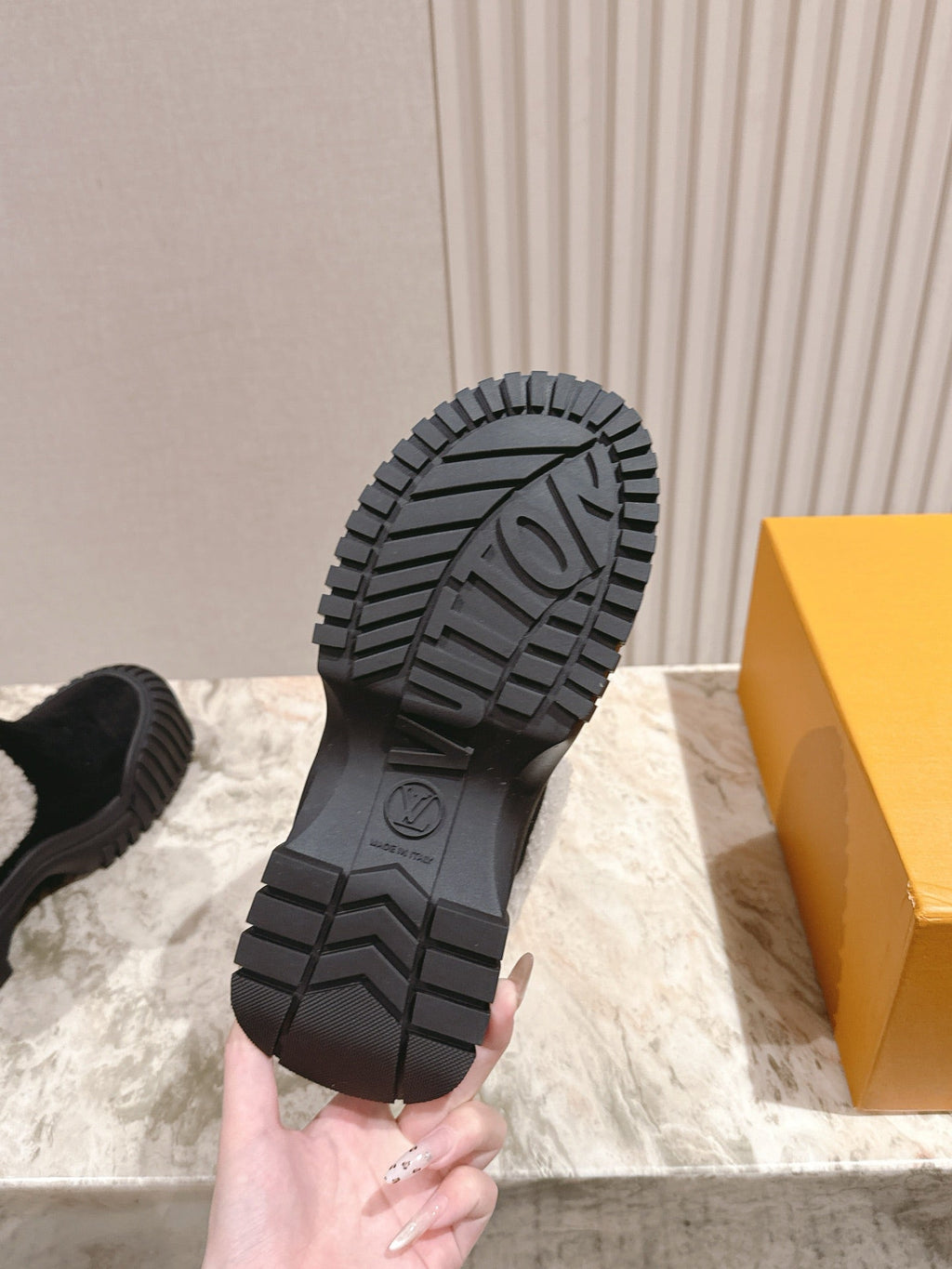 LV Ruby Flat Ankle Boot 50mm Black Suede & Fur 450348