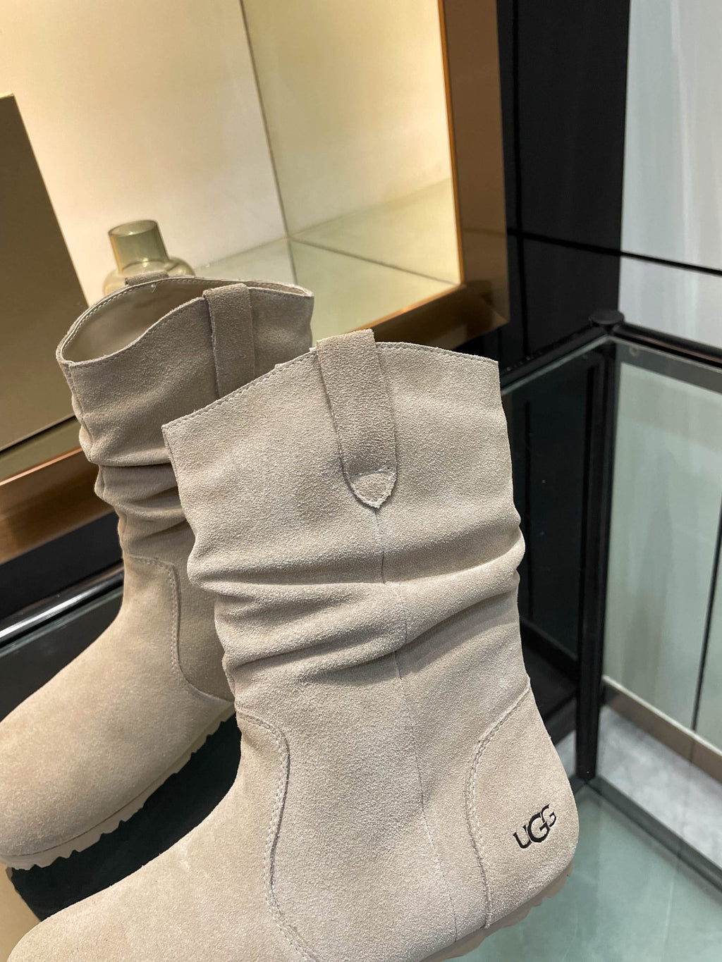 UGG Tasman Boots Taupe Suede 527290