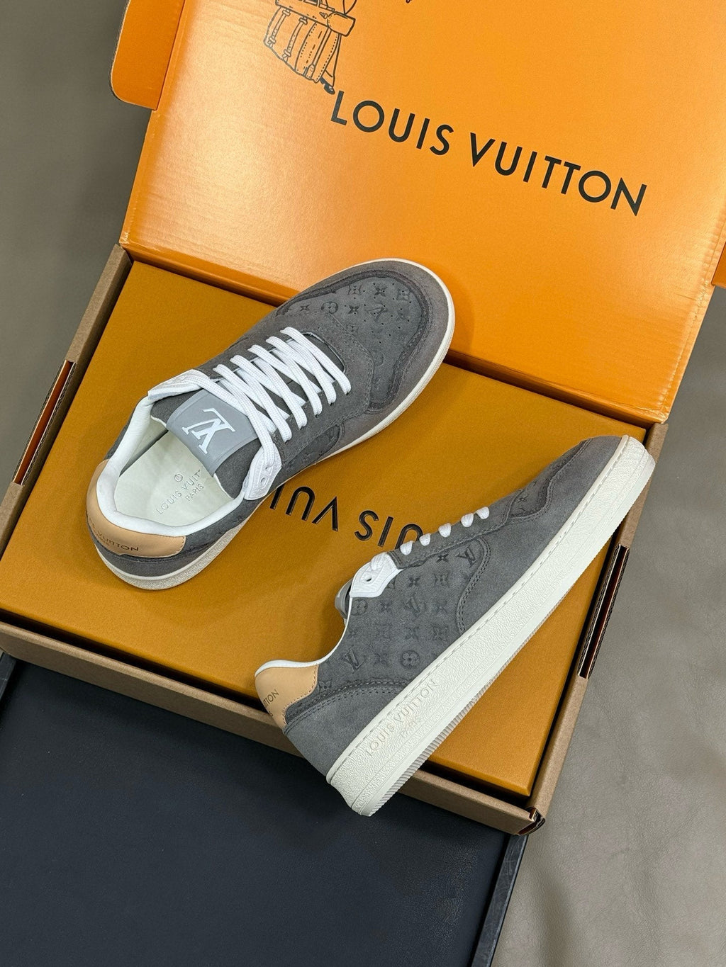 STADIUM SNEAKER IN DOVE GRAY EMBOSSED MONOGRAM SUEDE