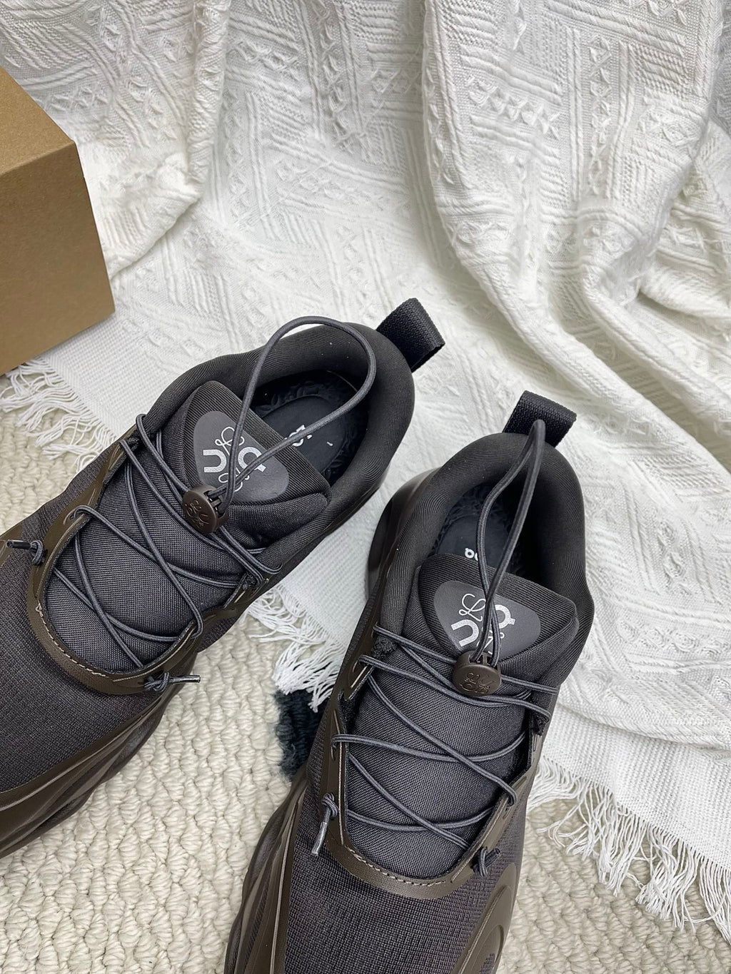 Loewe 26s Cloudsolo Sneakers Dark Brown Recycled Polyester