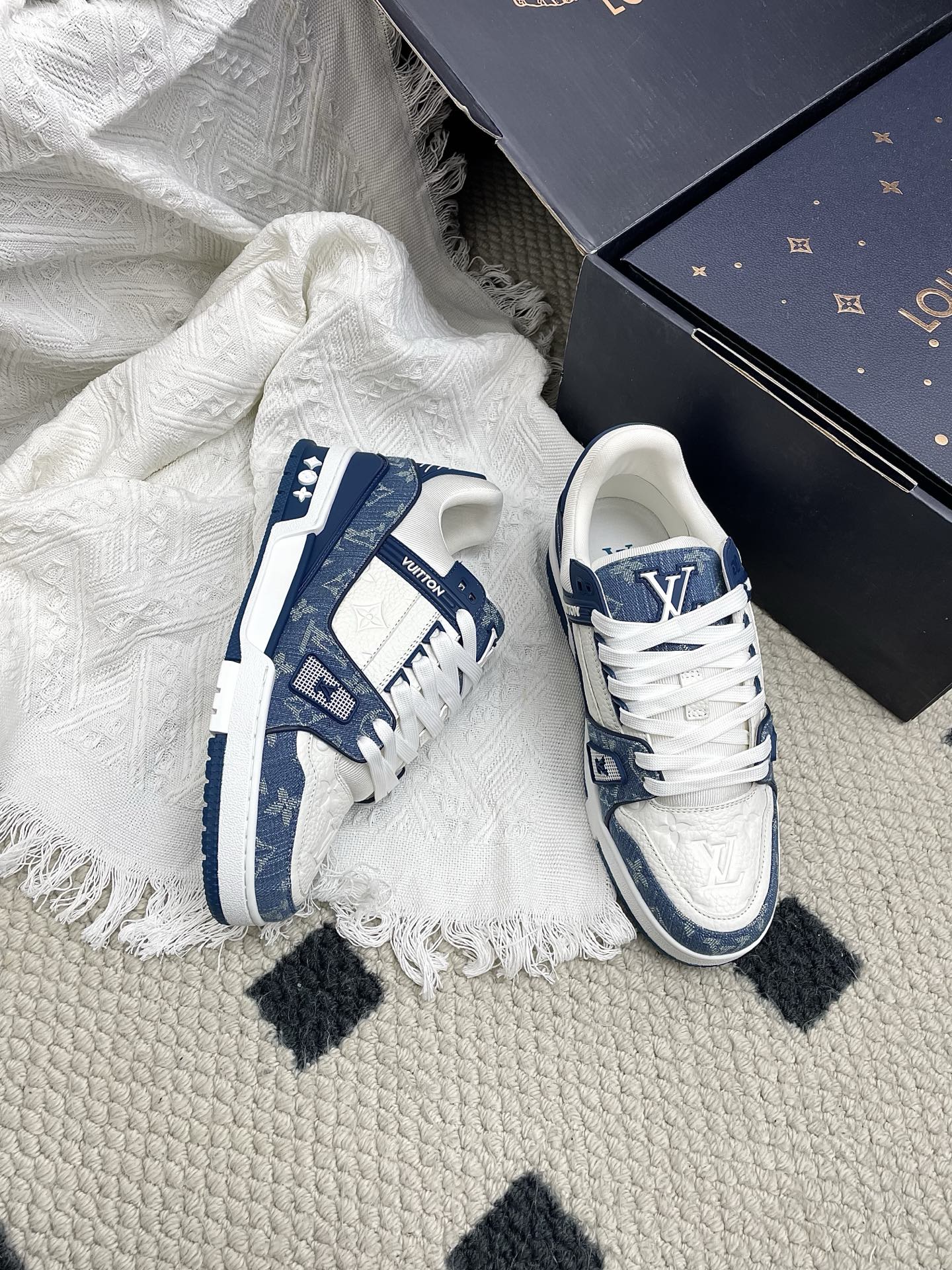 LV Trainer Sneaker Blue White Denim Cowhide 611152