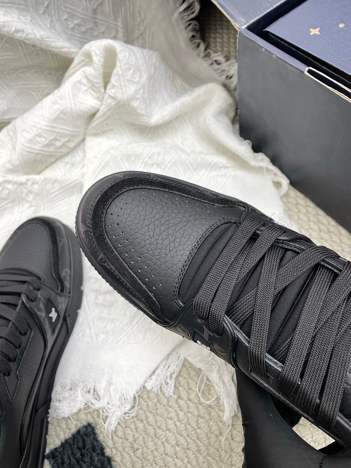 LV Trainer Sneaker Black Cowhide 611157