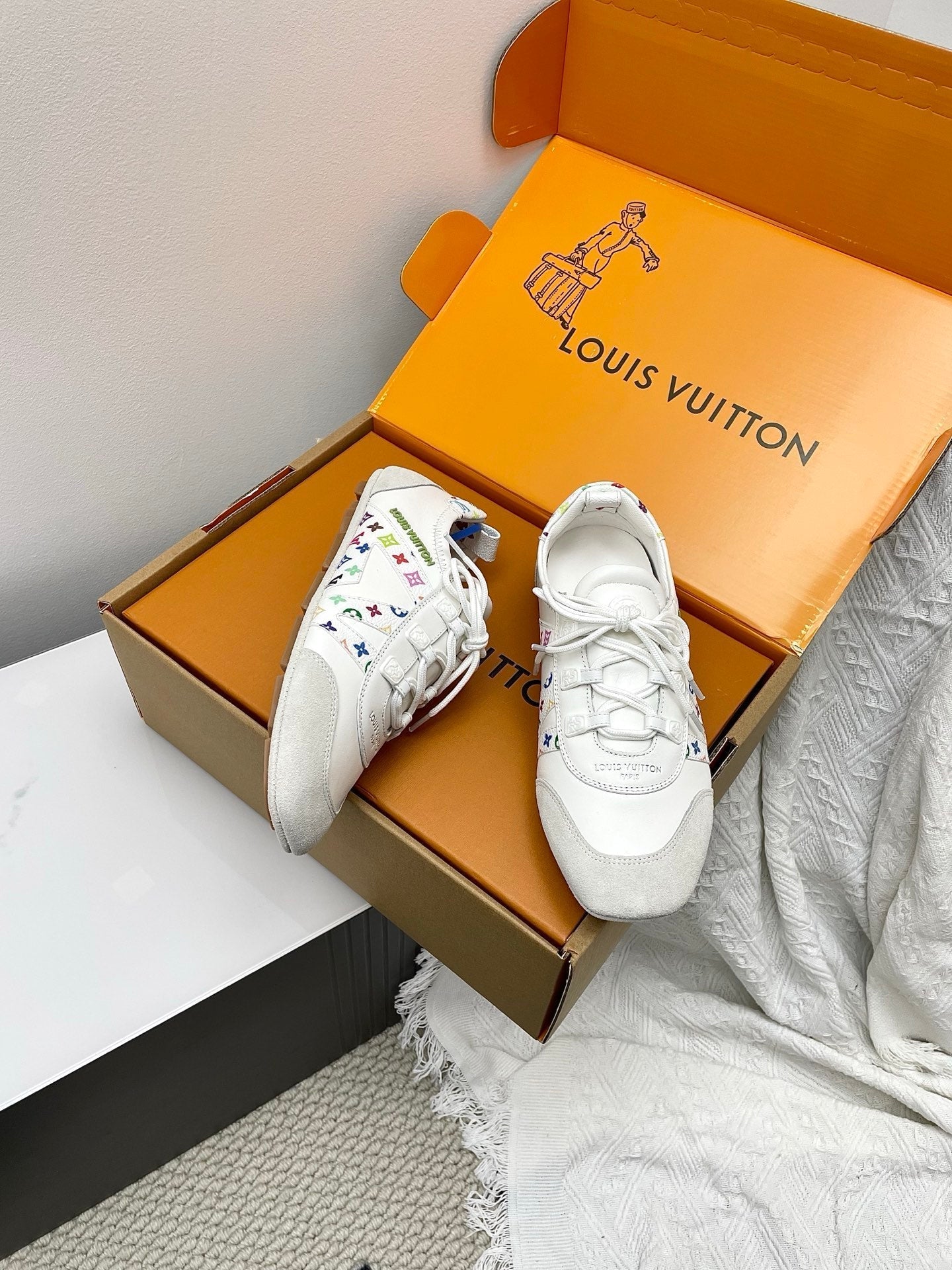 LV x TM Sneakerina White Grey Suede Cowhide 611116