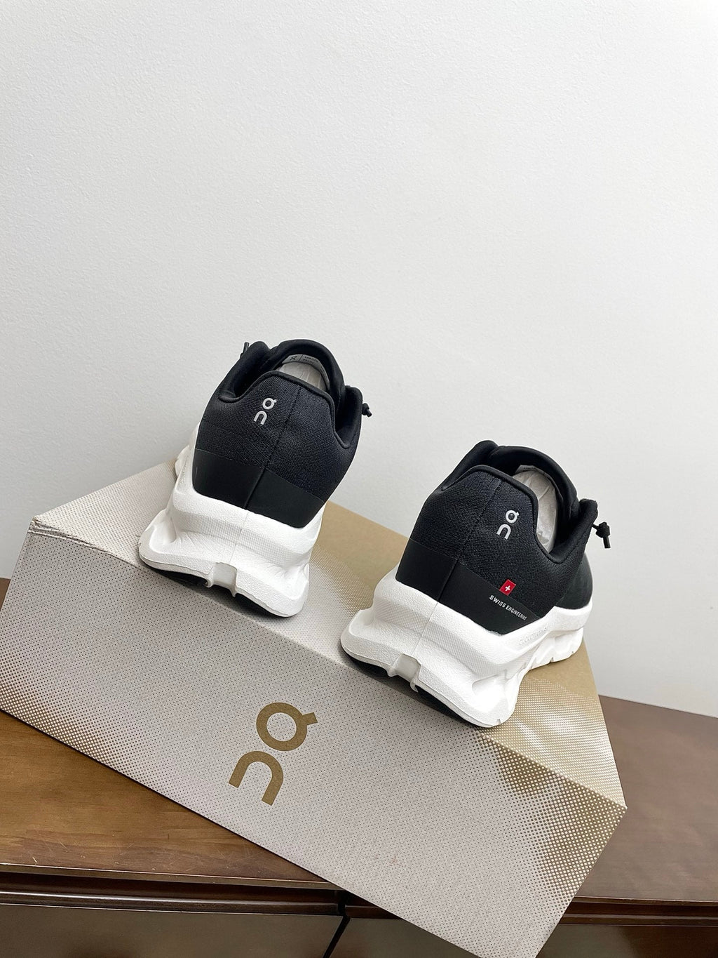 Loewe 26s Cloudsolo Sneakers Black White Recycled Polyester