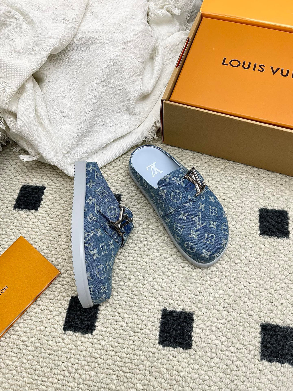 LV Easy Mules Blue Denim 845269