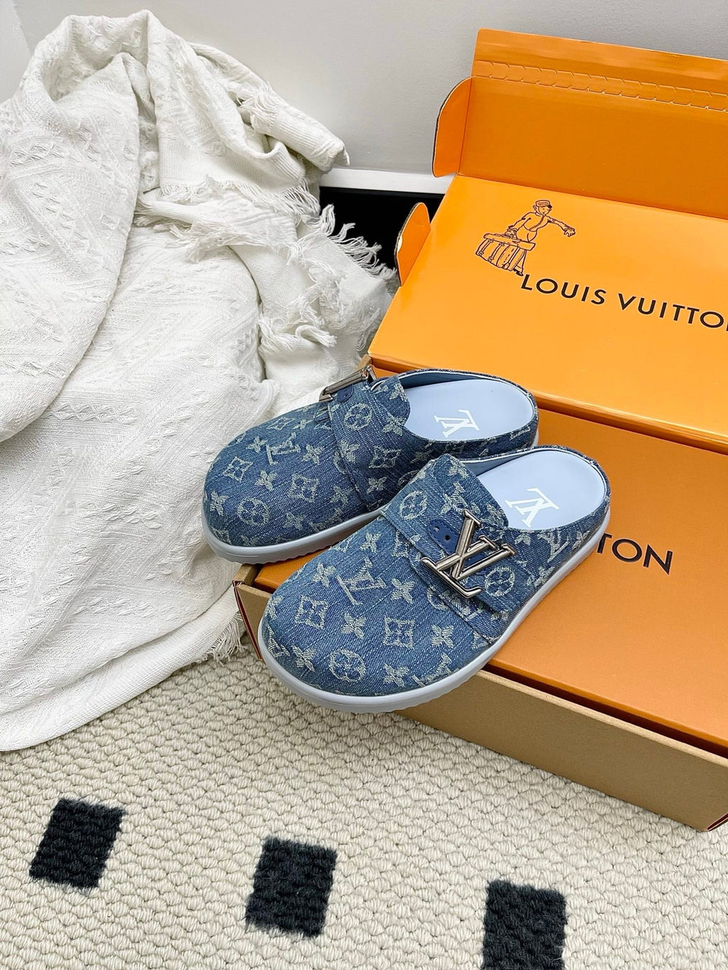 LV Easy Mules Blue Denim 845269