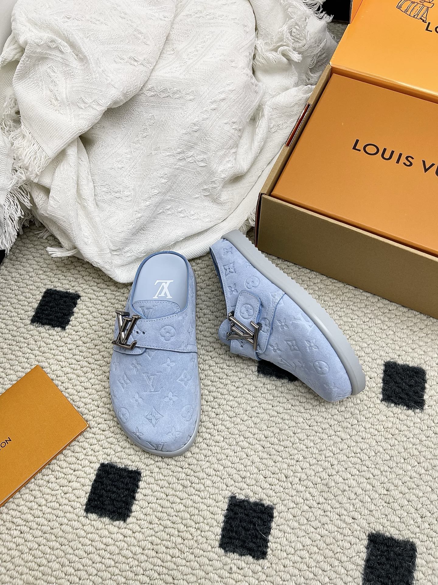 LV Easy Mules Stale Blue Suede 845270