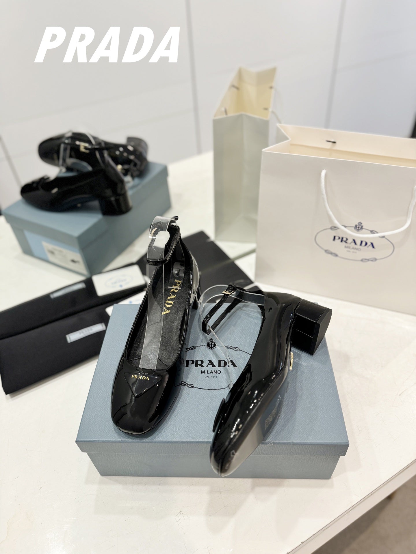 Pra Pumps 40 Square Sole Black Patent Leather