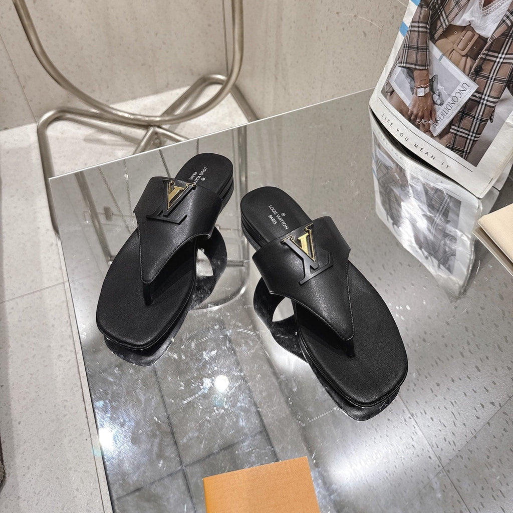 LV Mare Thong Flat Black Sheepskin 849341