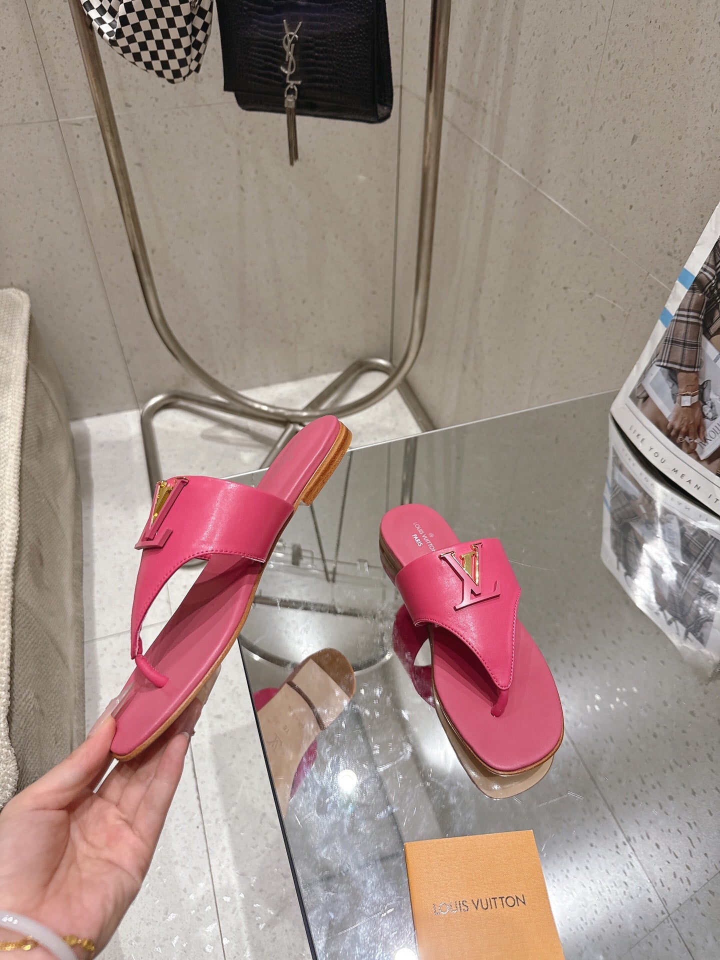 LV Mare Thong Flat Hot Pink Sheepskin 849342