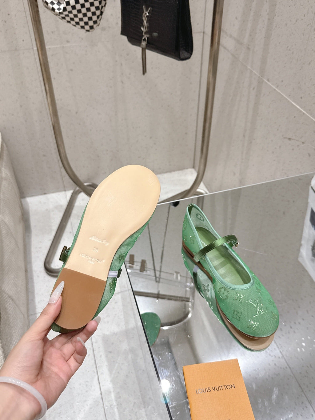 LV 26s Romy Flat Ballerina Green Mesh 849376