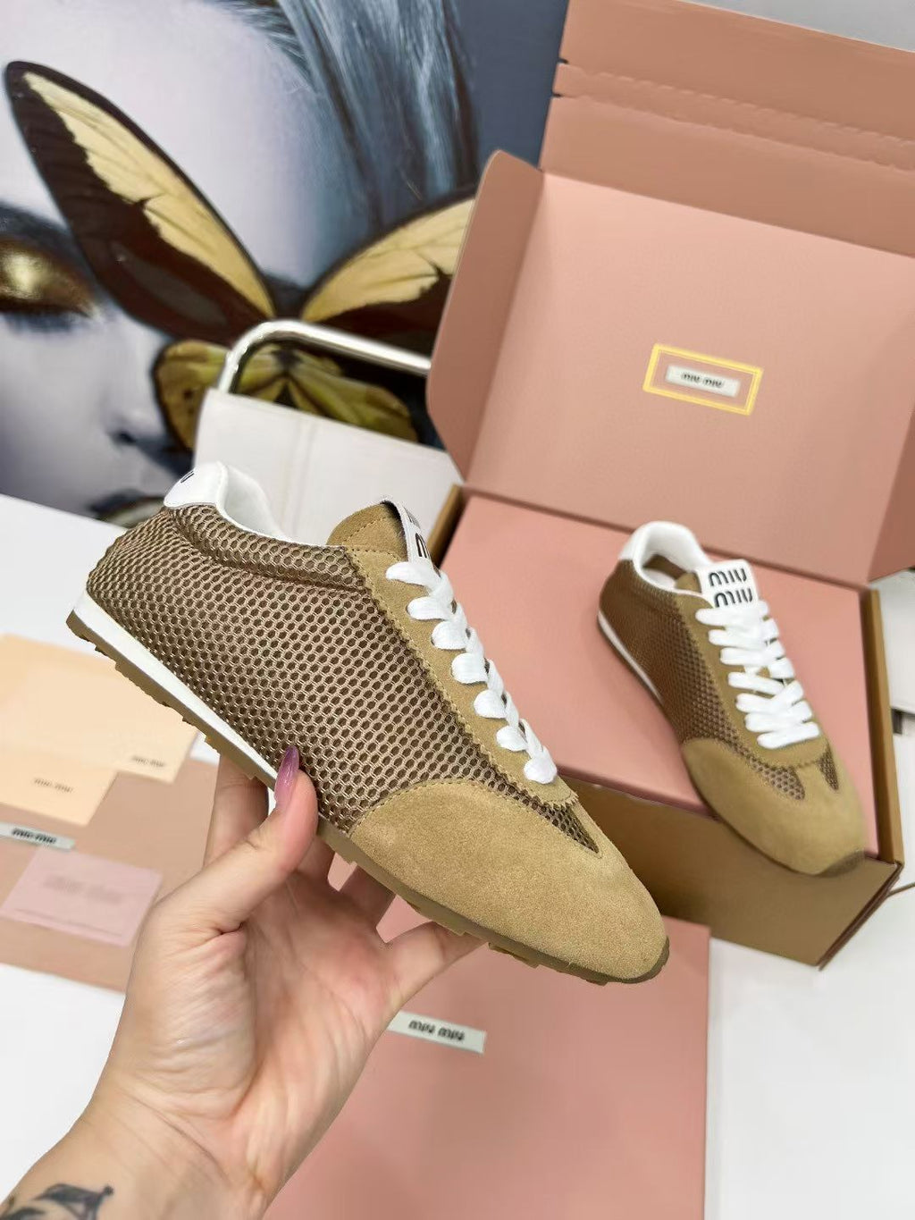 Miu Plume Sneakers Yellow-Brown Suede Lace 456346
