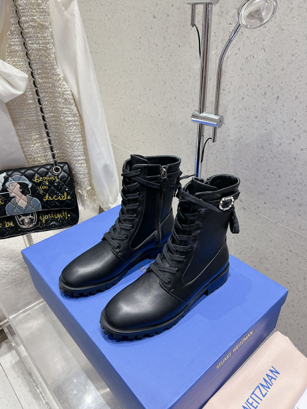 SW  Mckenzee Boot with Buckle Black Leather 554362