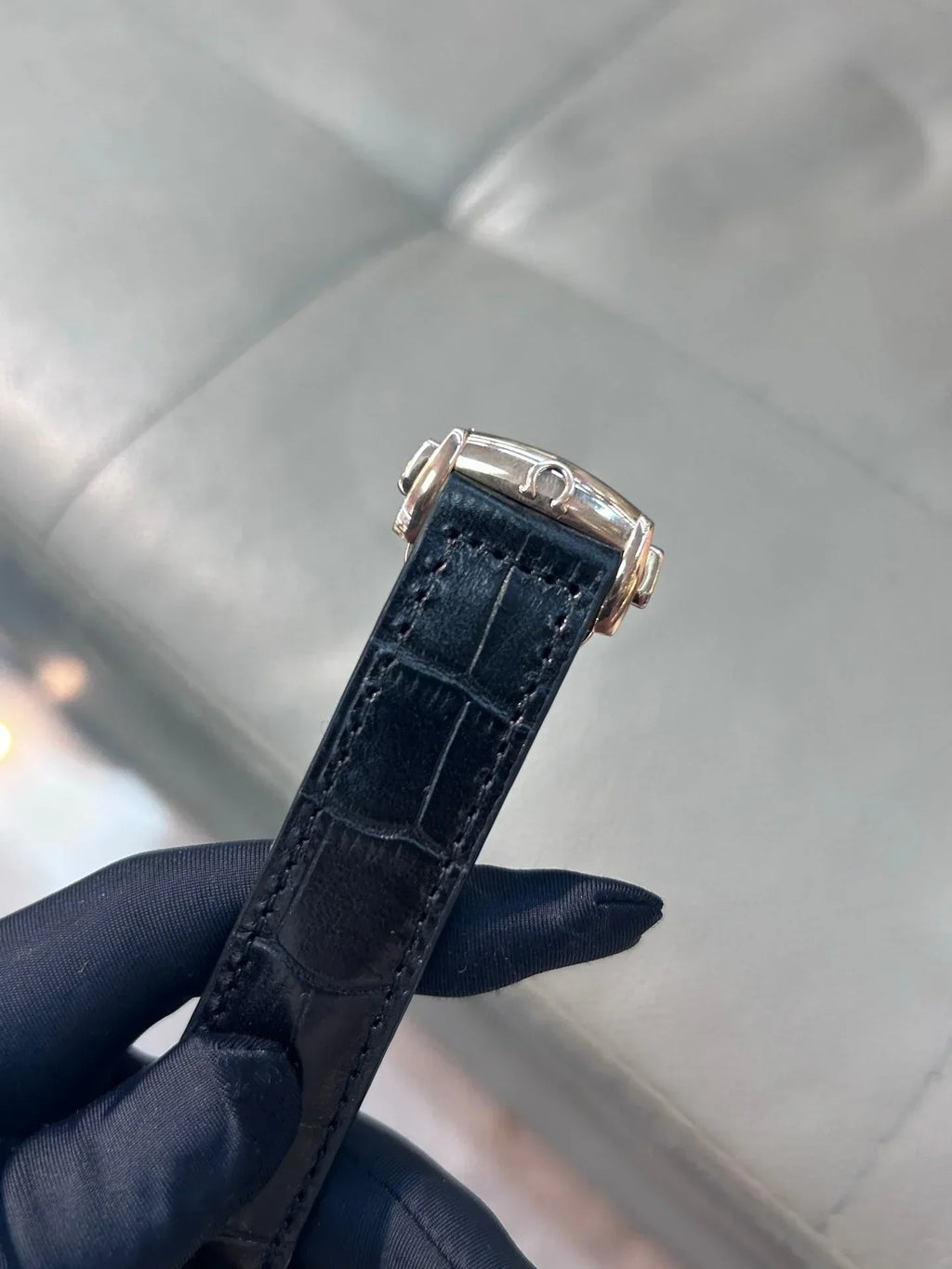 Omega Speedmaster Moonphase Watch 44.2 mm Rose Gold Case Black Leather Strap