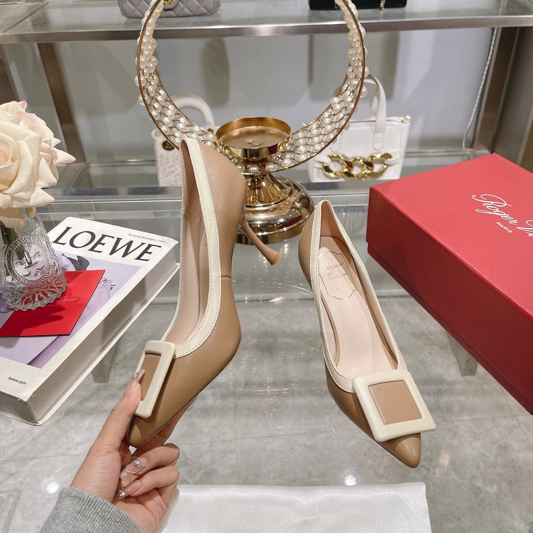 Belle Viv Metal Buckle Pumps 85 Camel Patent Leather
