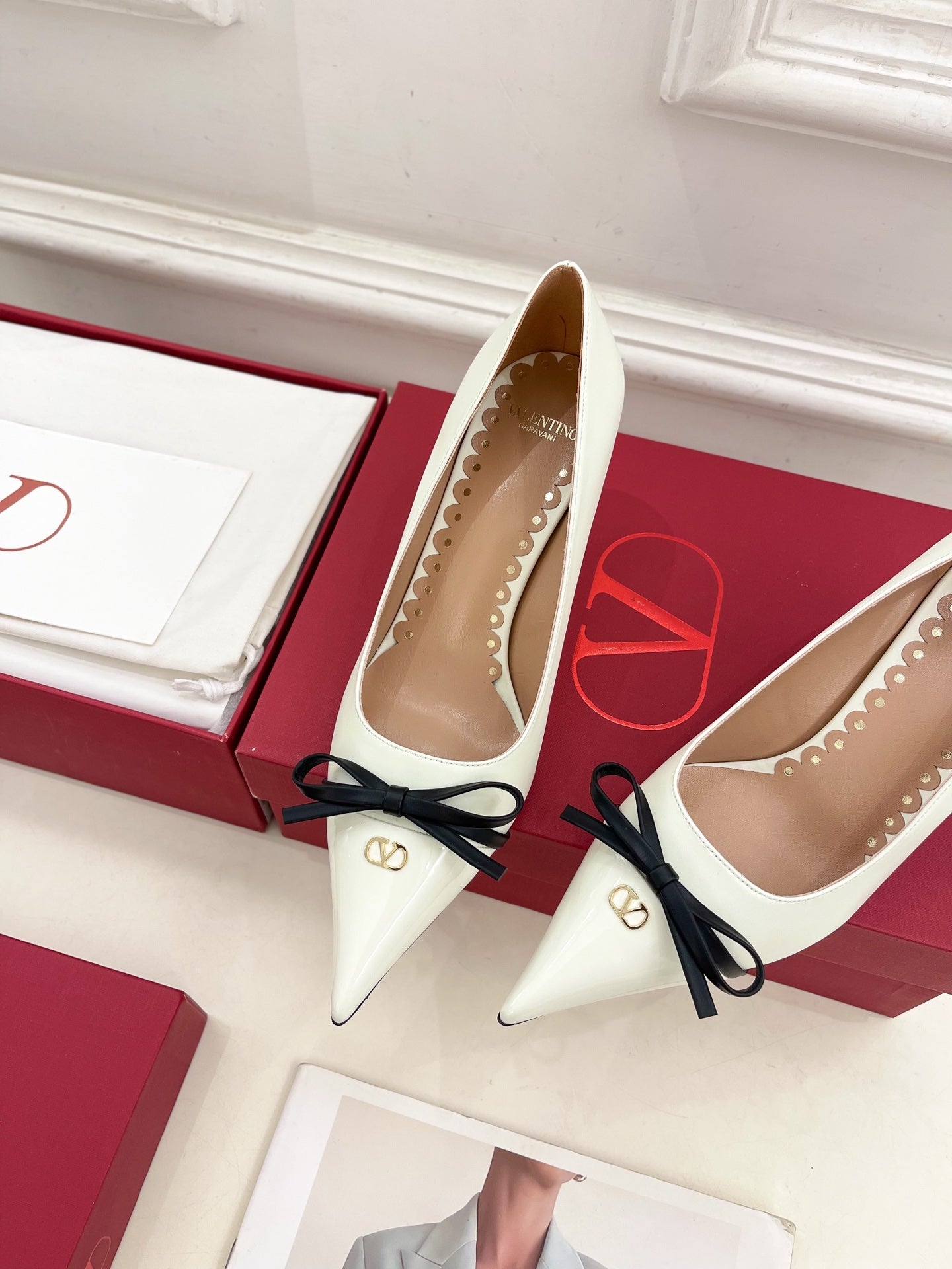 VT 25 Bepointy Pump 8cm White Lambskin 325521