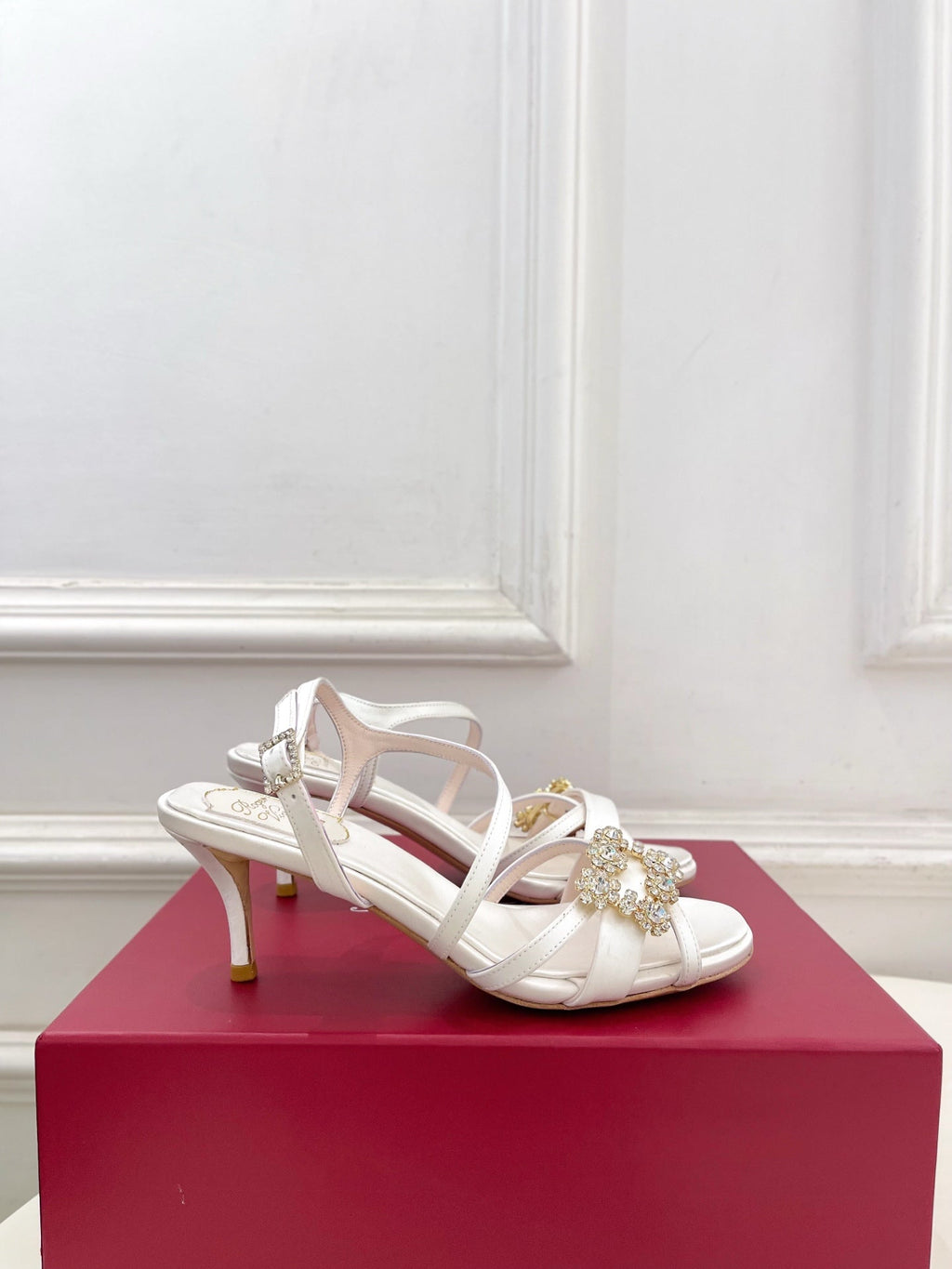 RV Efflorescence Sandals 6.5cm White Satin 631970