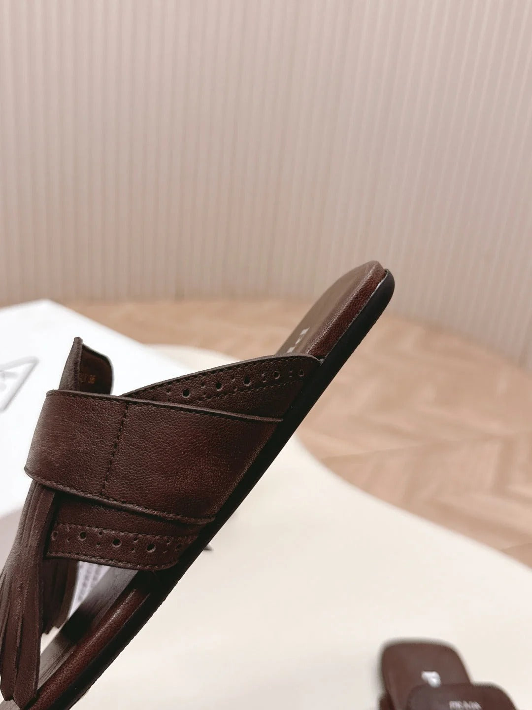 PRA 26S Thong Sandals Dark Brown Calfskin 600597