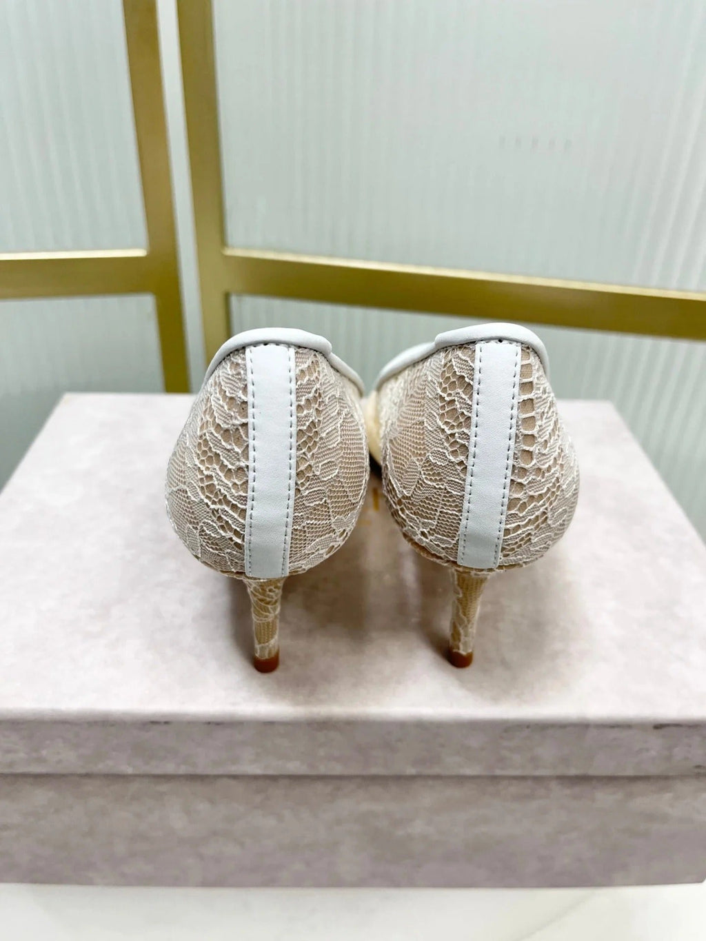 Jimmy 26s Heel Pump 65 White Beige Lace Sheepskin 605961