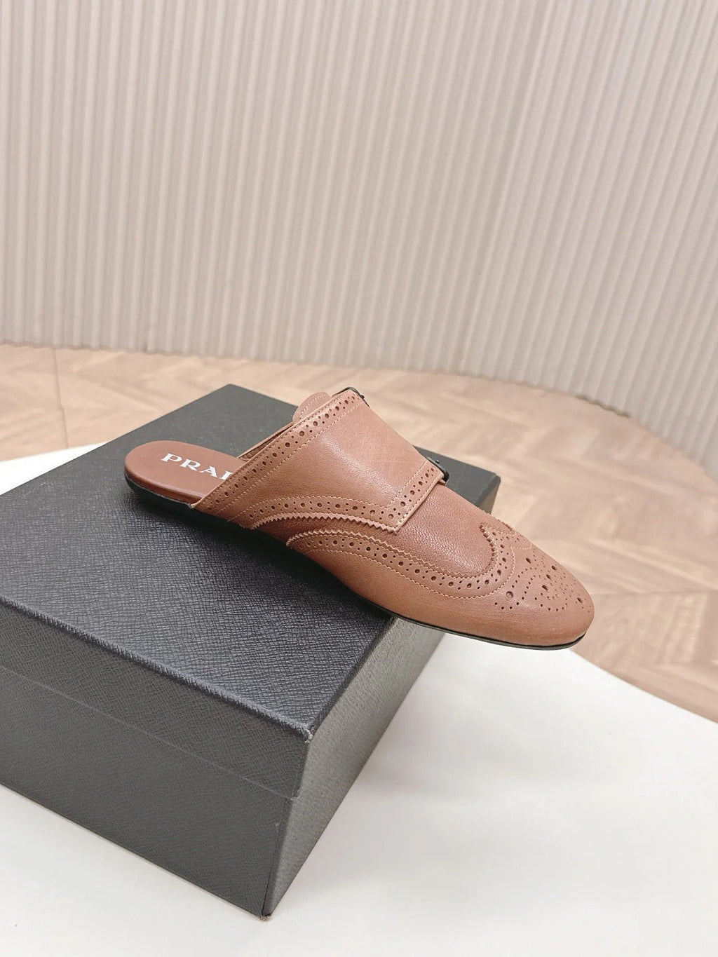 PRA 26S Mule Camel Brown Sheepskin 600581