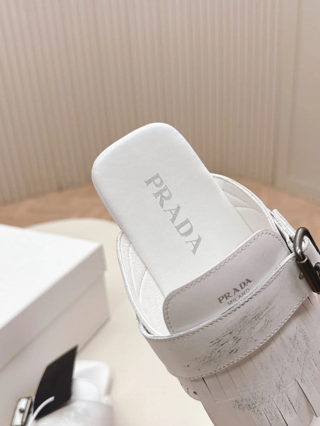 PRA 26S Thong Sandals White Calfskin 600599