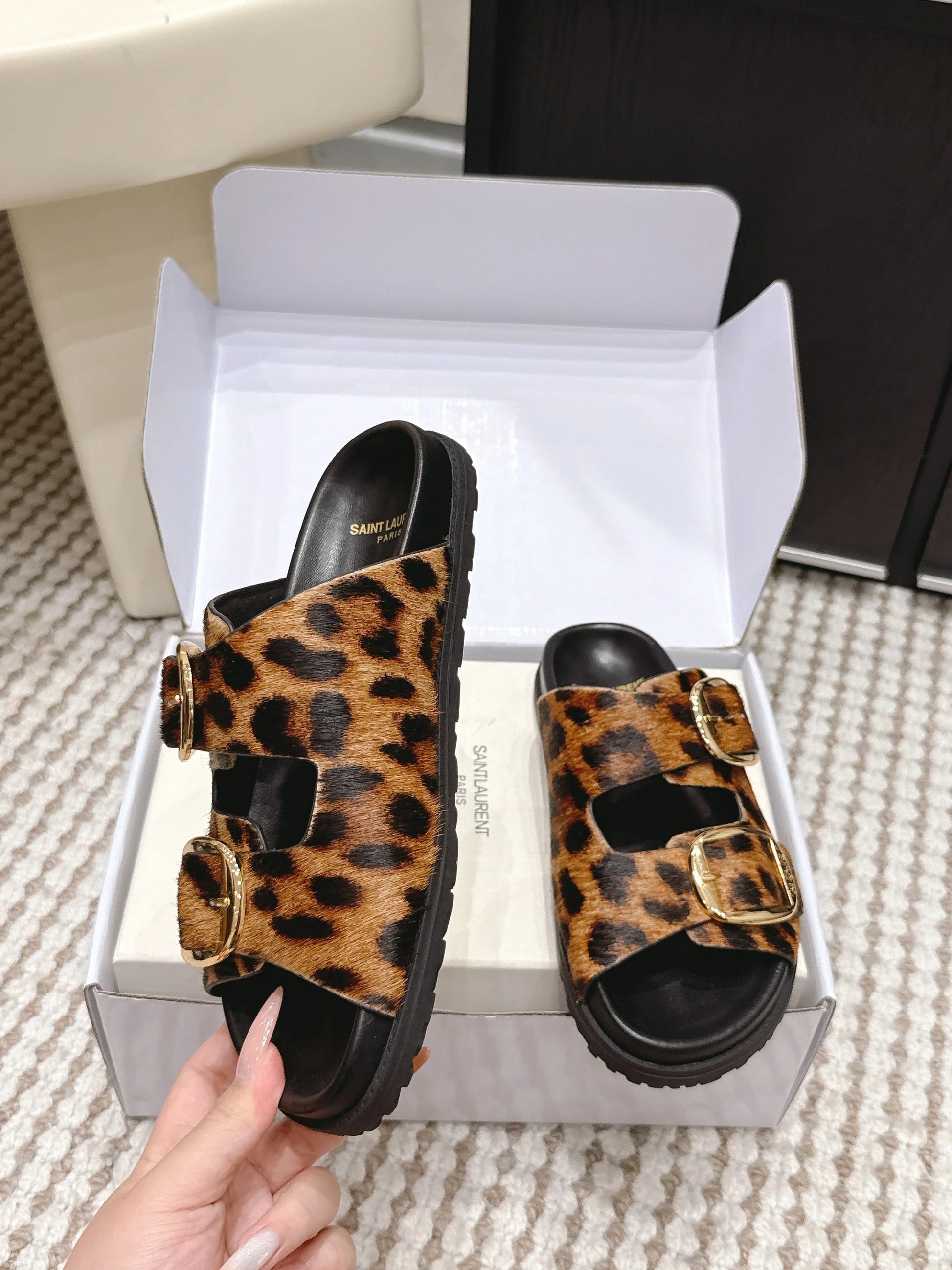 YSL 26ss Platform Slippers Black Leopard Print Leather Gold Buckle 663211