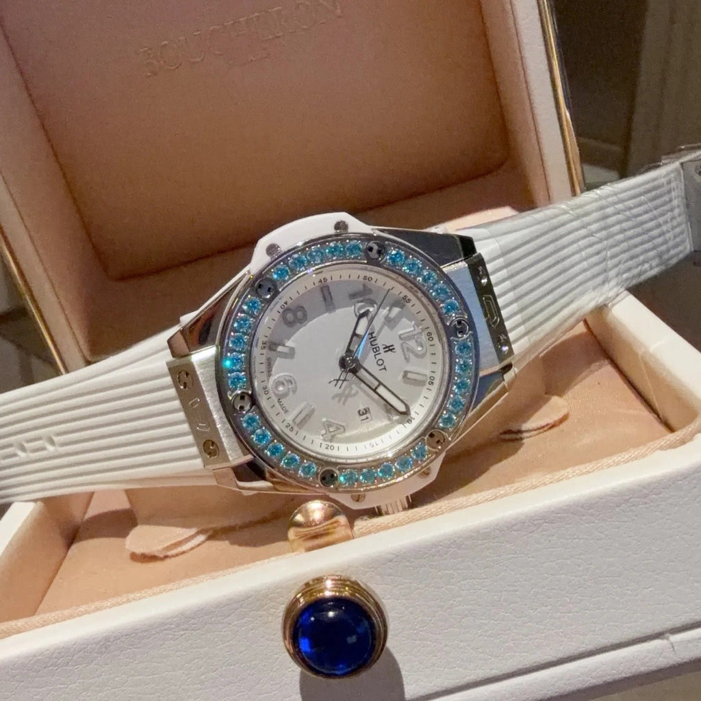 Hublot Big Bang One Click Joyful Steel Sky Blue 33mm Watch White Strap