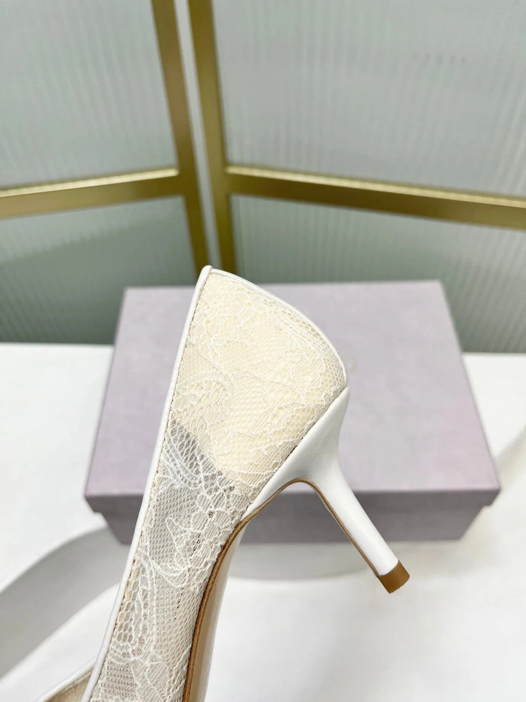 Jimmy 26s Heel Pump 85 Ivory Beige Lace Sheepskin 605950