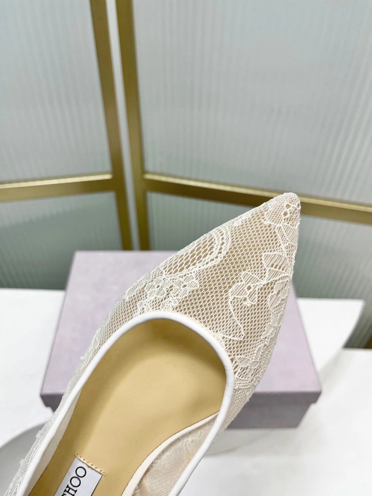 Jimmy 26s Ballet Flats Ivory Beige Lace Sheepskin 605952