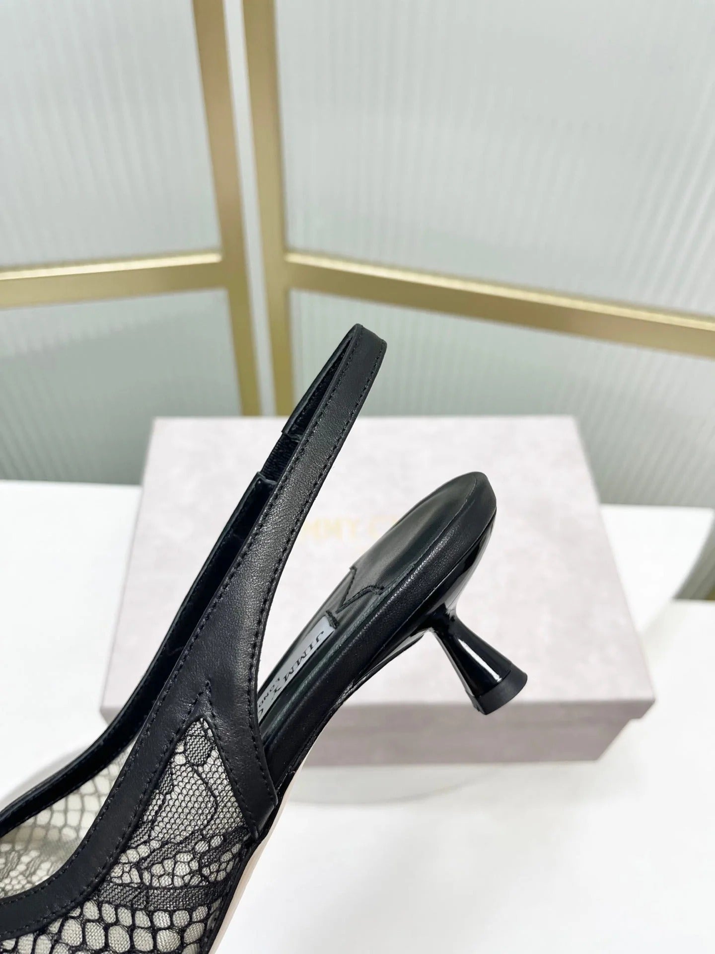 Jimmy 26s Slingback 45 Black Lace Sheepskin 605959