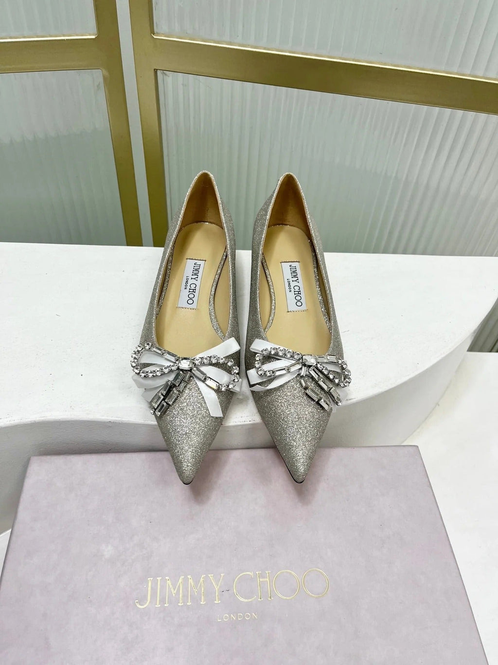 Jimmy 26s Pointed Toe Pump 25 Silver Glitter Cowhide 605967