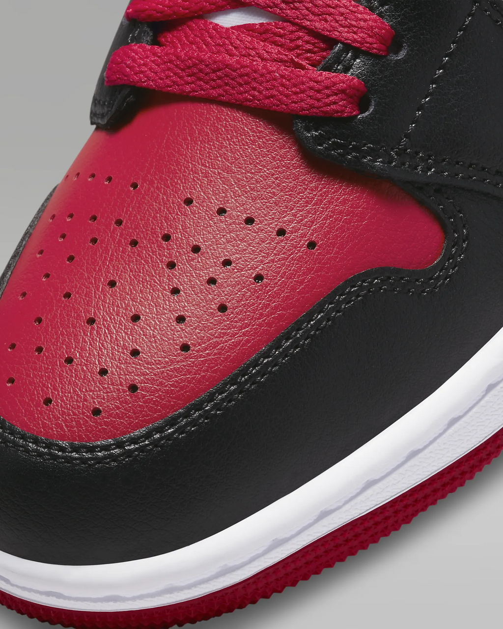 AIR JORDAN 1 Mid #