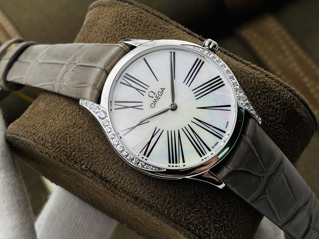 DE VILLE TRESOR QUARTZ 36MM GREY FOR LADY